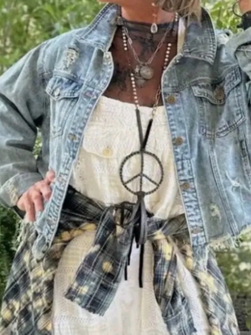 JADED GYPSY On My Way Vintage Crop Distressed Denim Jacket Sz L/XL